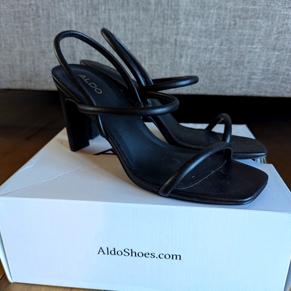 Shoes - Picture 1 of 1